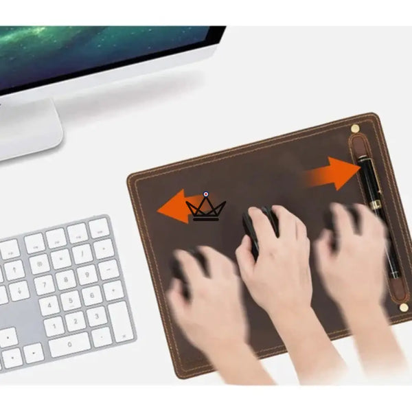 Tapis de souris en cuir personnalisable - Voyageur Duty -  - Tapis souris personnalisable - Cadeau, Noël, Anniversaire, Original - Atelier Atypique