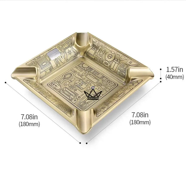 Quadratischer Zigarrenaschenbecher für 4 Zigarren, mit erhabenem Gravurdekor — CURIOSA – 5/7