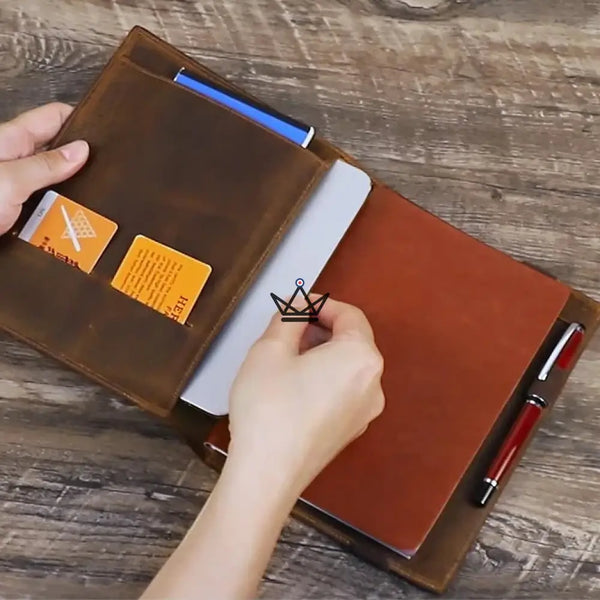 Porte-documents en cuir personnalisable - Tablette & carnet A5 / B5 - VOYAGEUR Folio