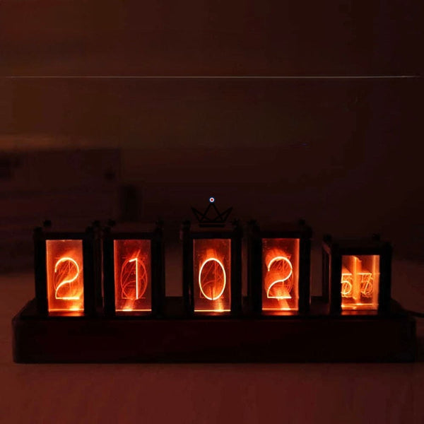 RGB-Nixie-Effekt-Uhr aus massivem Holz zum Zusammenbauen, 6 Röhren — FILAMENT – 2/9