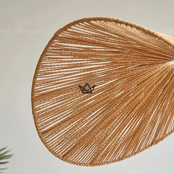 Suspension FOLIA — Rotin Tressé Main, Forme Feuille – 8/12