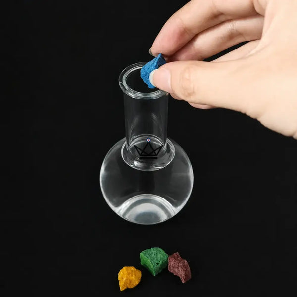 Magischer Kristallgarten in der Flasche, Chemie-Experiment — GERMINA