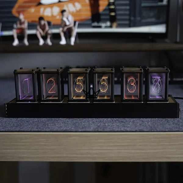 Horloge à tubes effet Nixie en bois de noyer, 6 chiffres - ANODIA