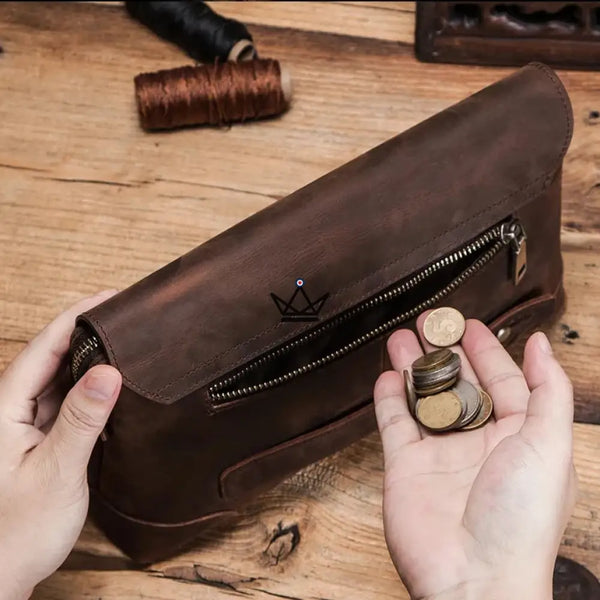 Pochette organiseur iPad mini en cuir personnalisable avec passe-main — Voyageur MANUSCRIT – 9/10