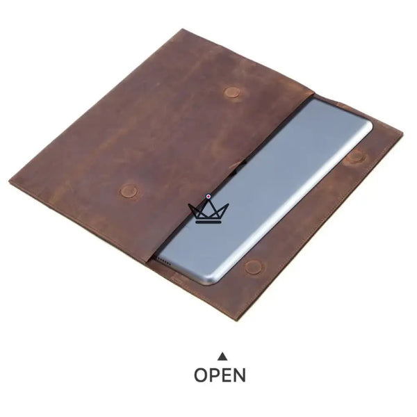 Personalisierbare iPad-Laptoptasche 13" aus Leder — Voyageur PLI – 12/13
