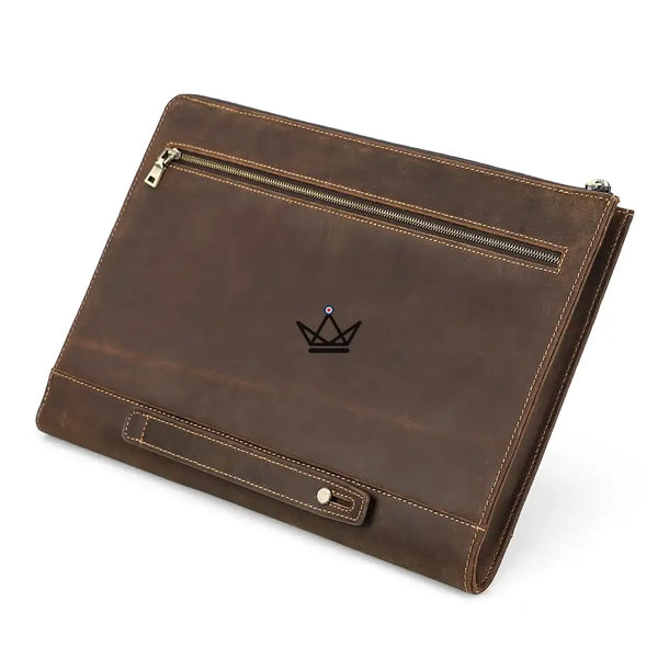 Housse cuir personnalisable pour MacBook 13 à 14 pouces - Voyageur TRAVERSÉE - ["Housse PC","Housse PC personnalisable","maj-desc","maj-filtre","Maroquinerie Personnalisable"] - housse PC personnalisable - Cadeau, Noël, Anniversaire, Original, Fête des pères, fête des mères - Atelier Atypique