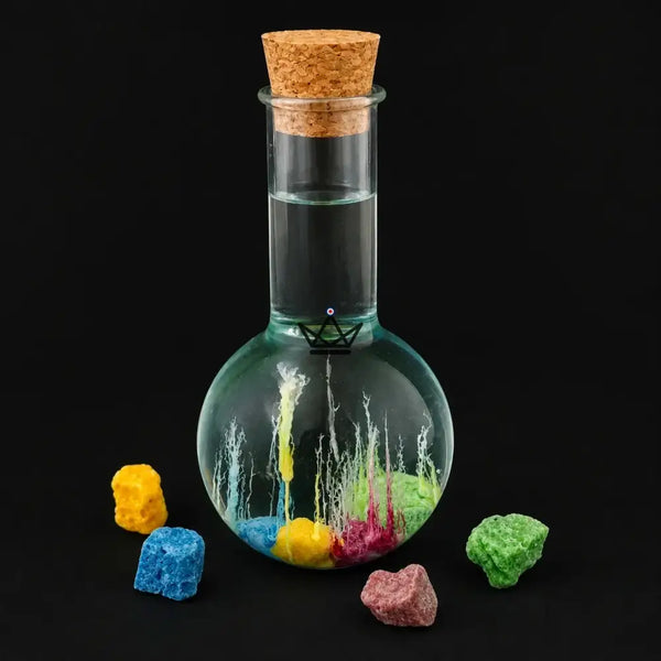 Magischer Kristallgarten in der Flasche, Chemie-Experiment — GERMINA