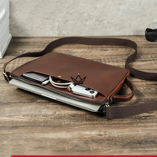 Housse Macbook en Cuir Personnalisable 13" à 14" - Voyageur COURIER