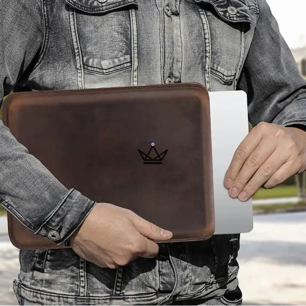 Housse Macbook en cuir personnalisable 13"-14" - Voyageur SKIN